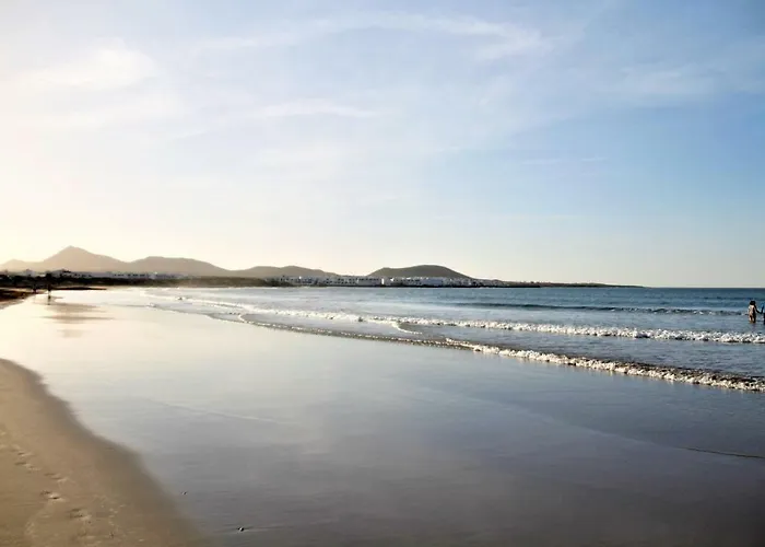 شقة Canaryislandshost L Surf Lanzarote