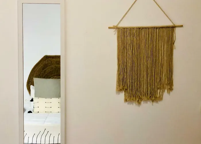 Canaryislandshost L Surf Lanzarote *