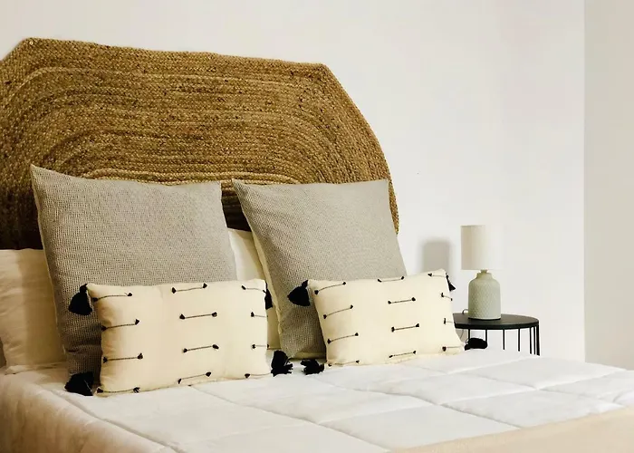 Canaryislandshost L Surf Lanzarote *