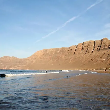 アパート Canaryislandshost L Surf Lanzarote
