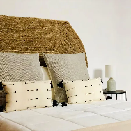 Canaryislandshost L Surf Lanzarote *