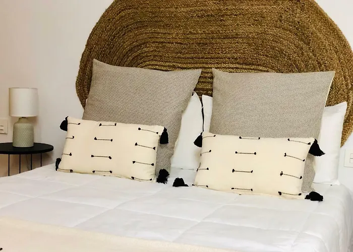 Canaryislandshost L Surf Lanzarote